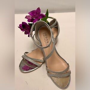 NEW Journee Collection Glittering Silver Sandals Size 8